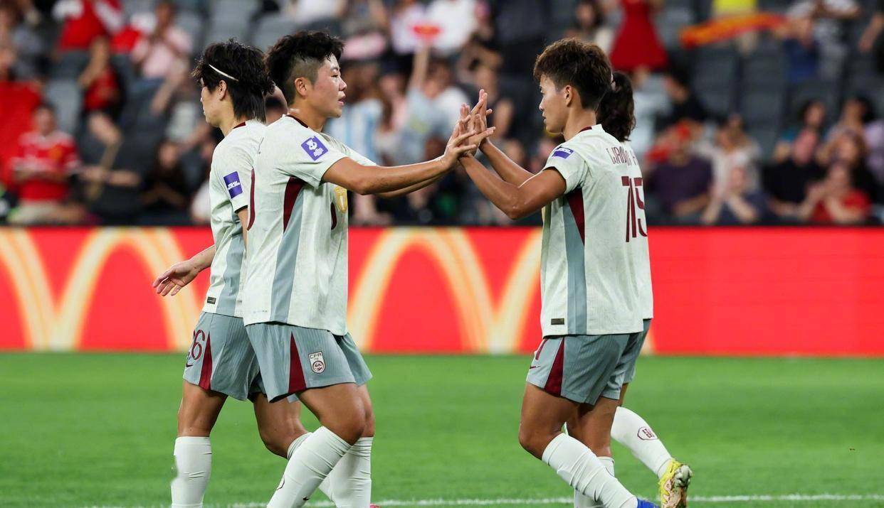 中国女足最多一次进球